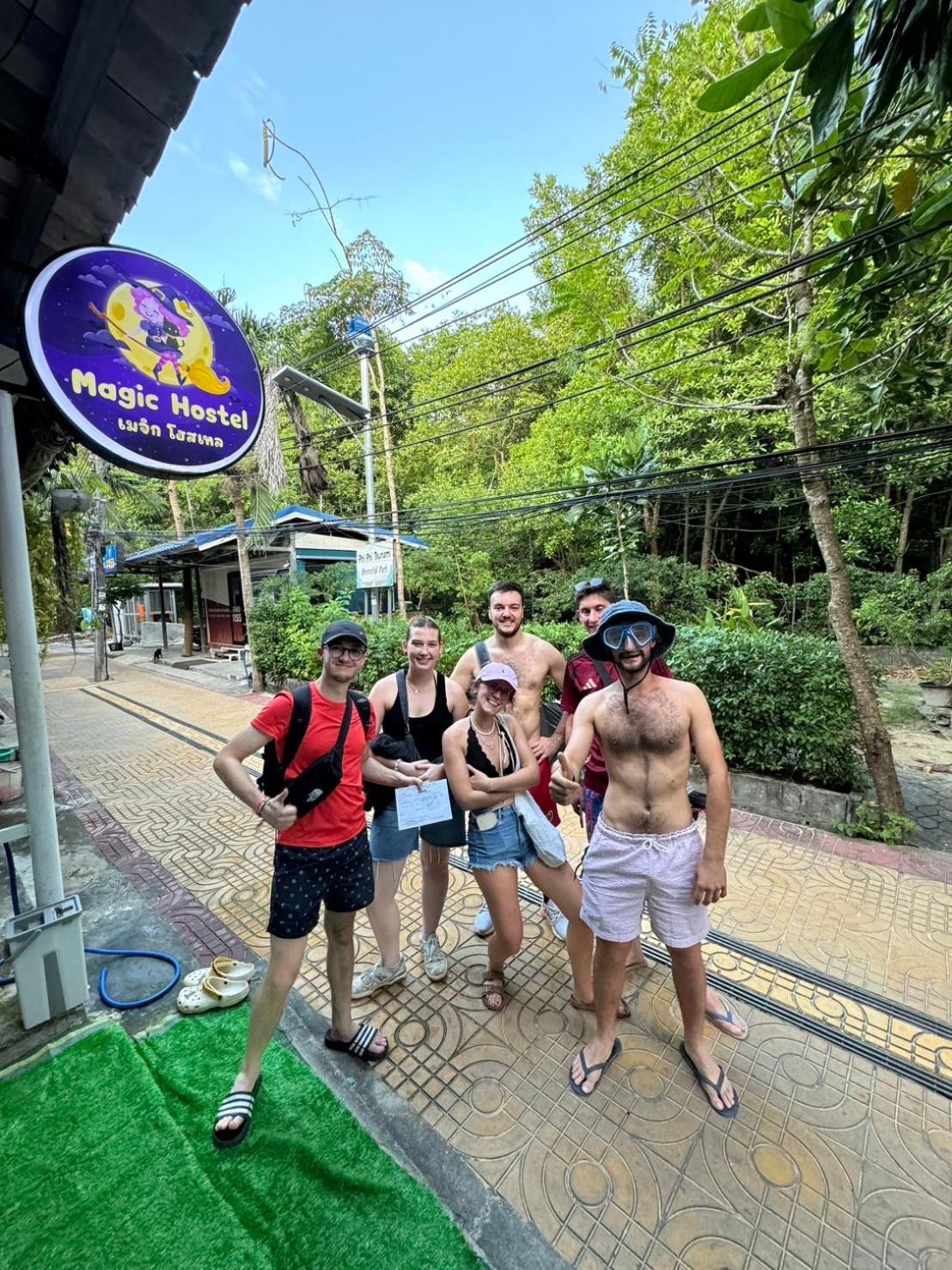 קו פי פי Magic Hostel מראה חיצוני תמונה